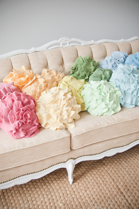 Throw Pillows ruffle roses